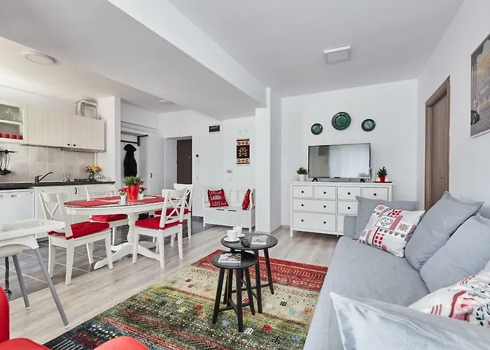 George Apartment Sinaia